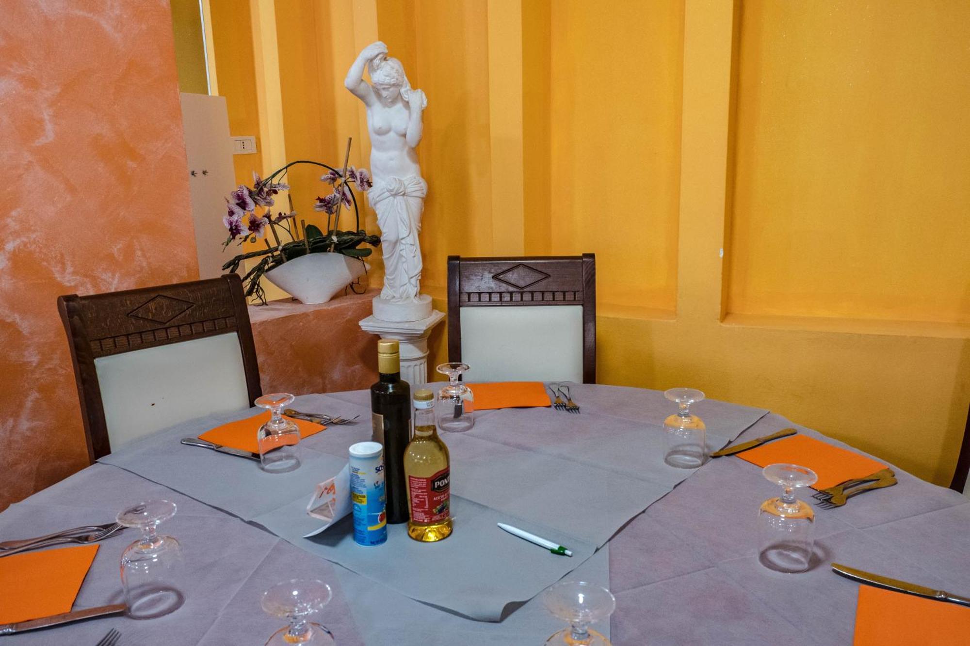 Hotel Albatros Розето дели Абруци Екстериор снимка