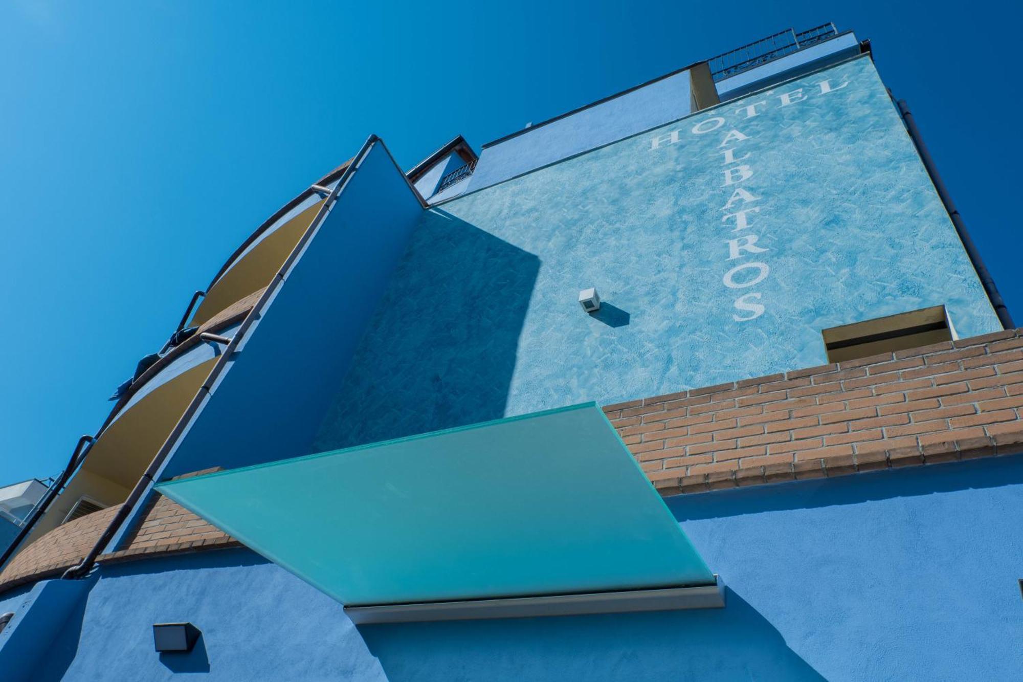 Hotel Albatros Розето дели Абруци Екстериор снимка
