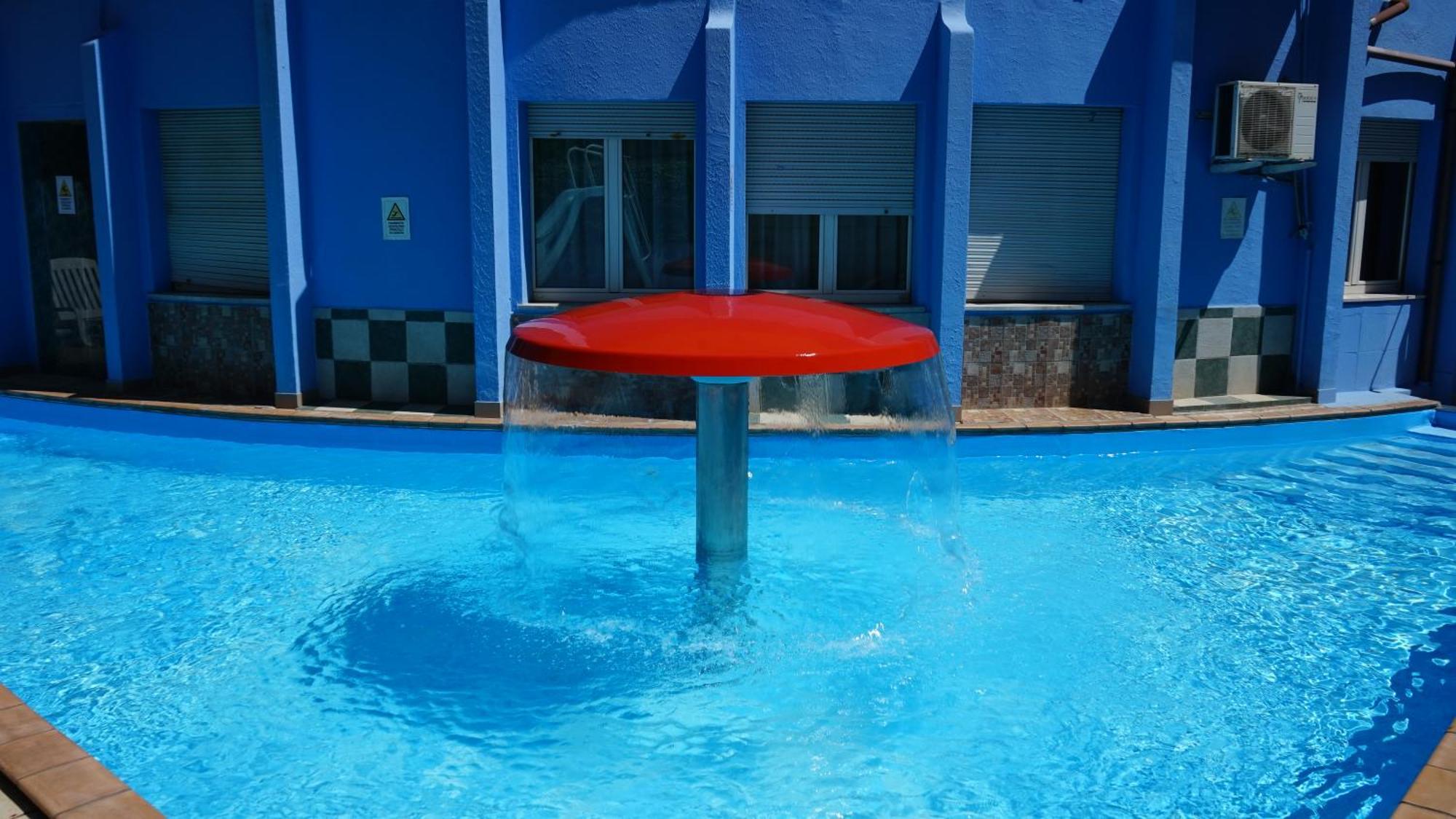 Hotel Albatros Розето дели Абруци Екстериор снимка